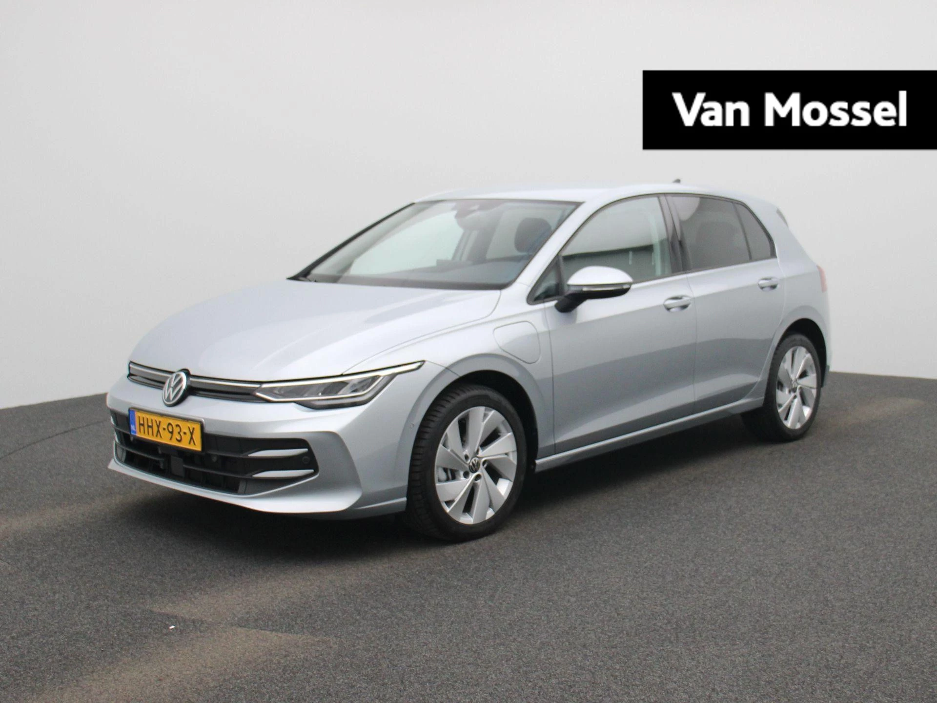 Volkswagen Golf met kenteken 03100 – autofoto 2