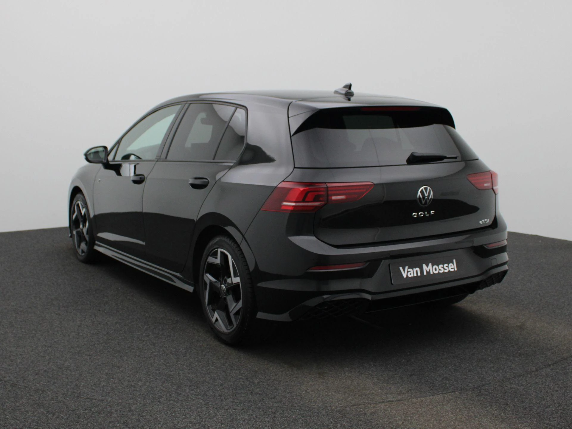 Volkswagen Golf – autofoto 3