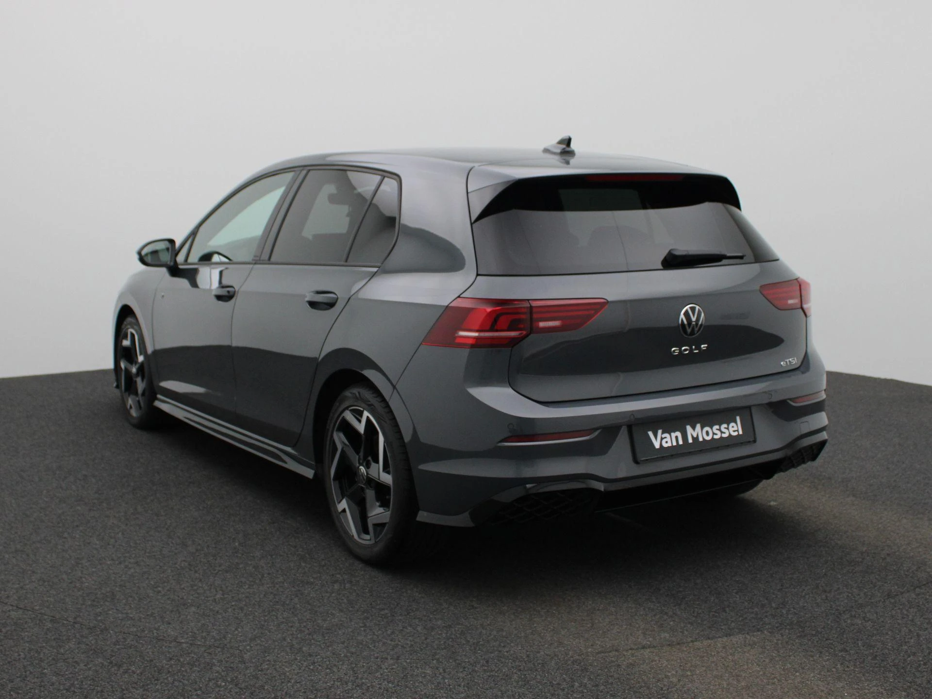 Volkswagen Golf – autofoto 3