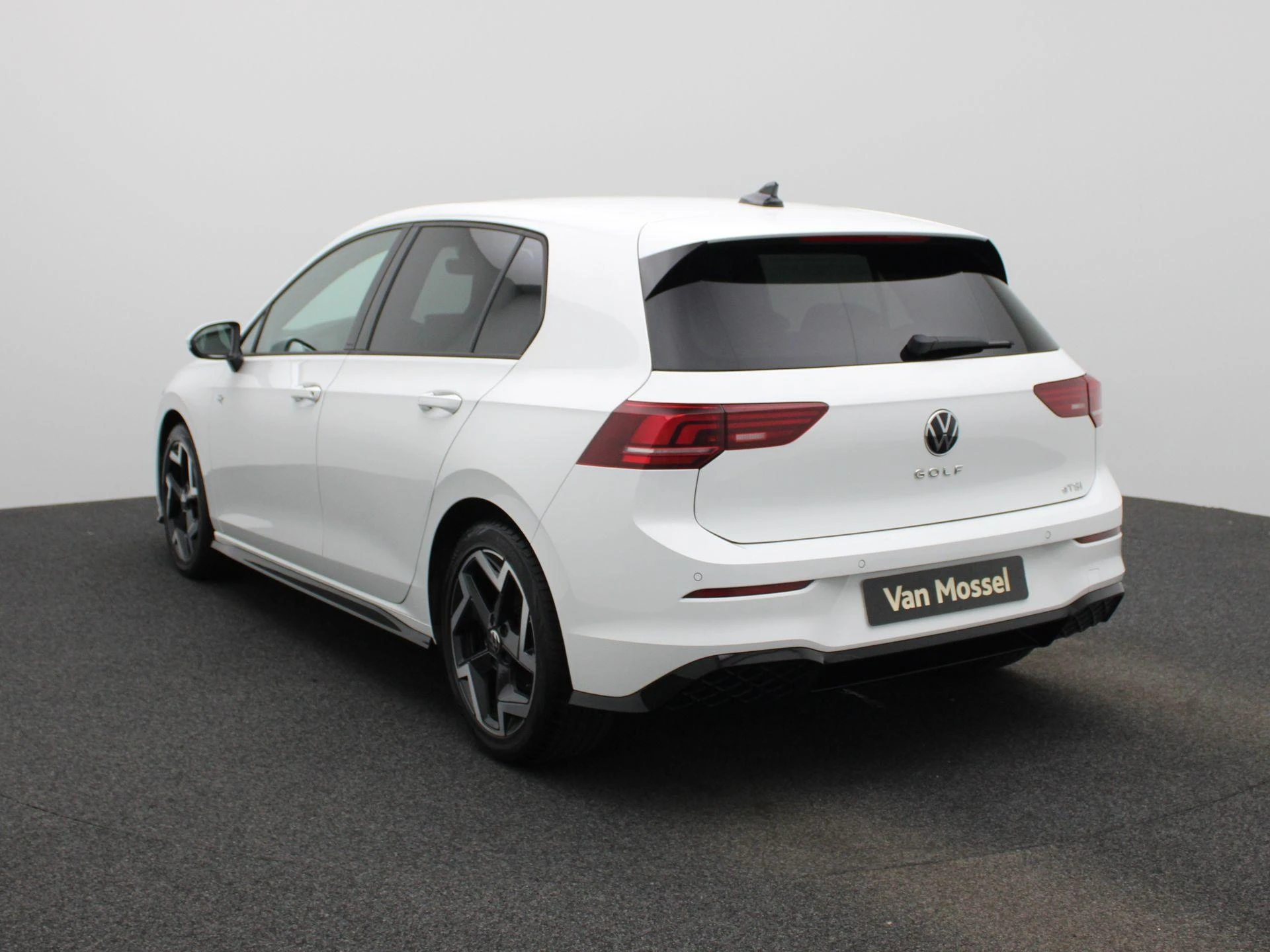 Volkswagen Golf – autofoto 3