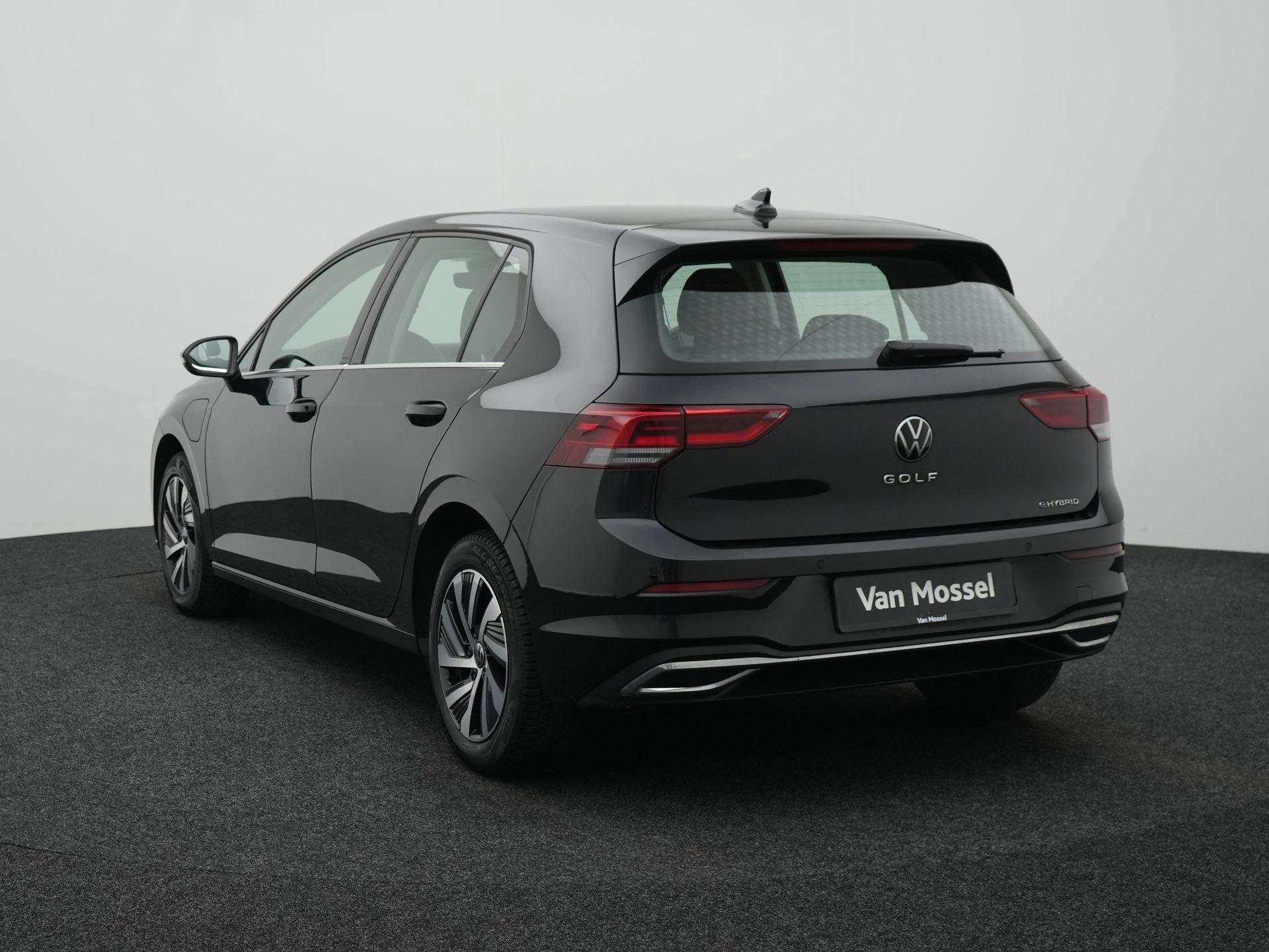 Volkswagen Golf met kenteken 09100 – autofoto 5