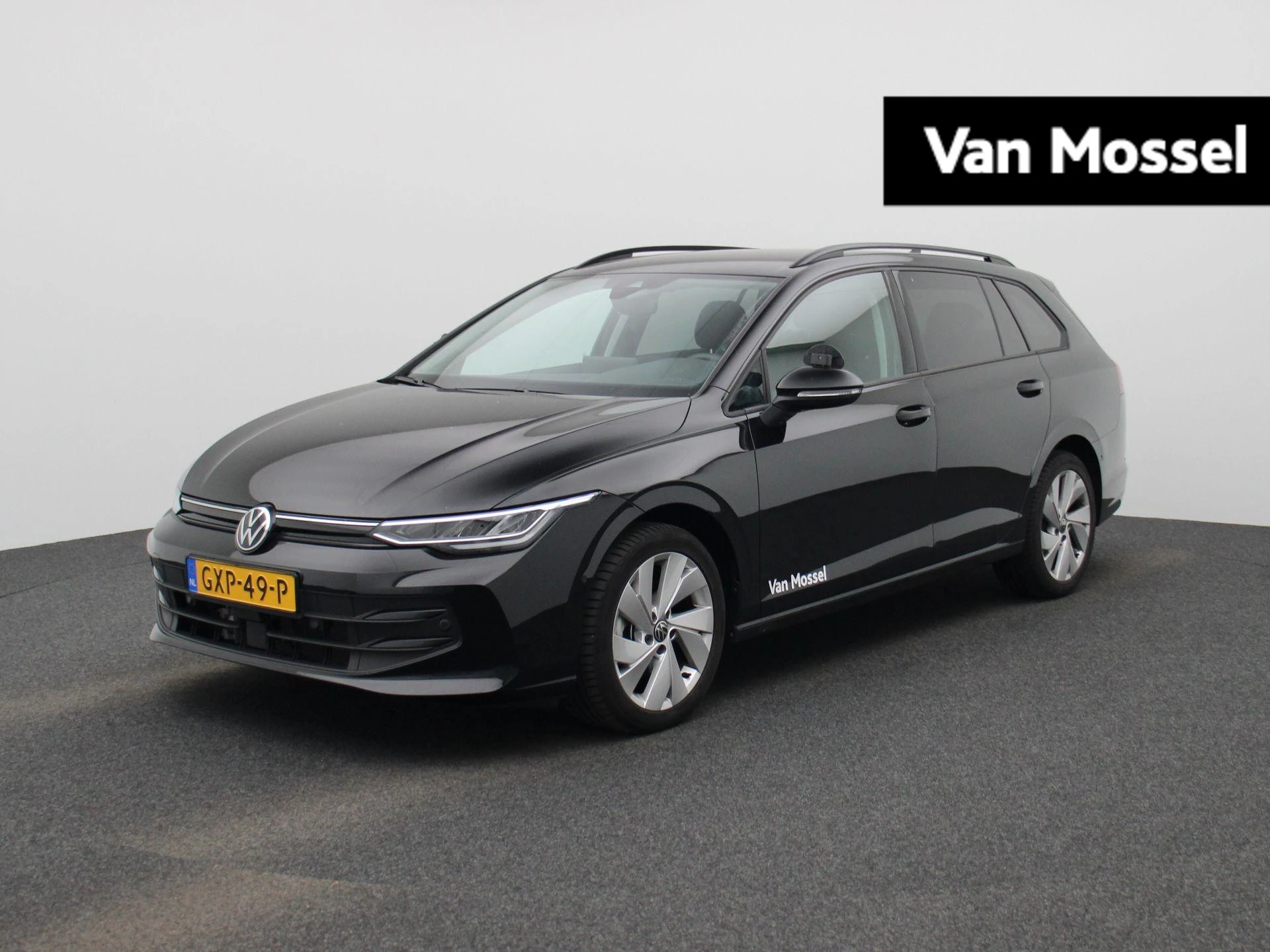 Volkswagen Golf met kenteken GXP-49-P – autofoto 2