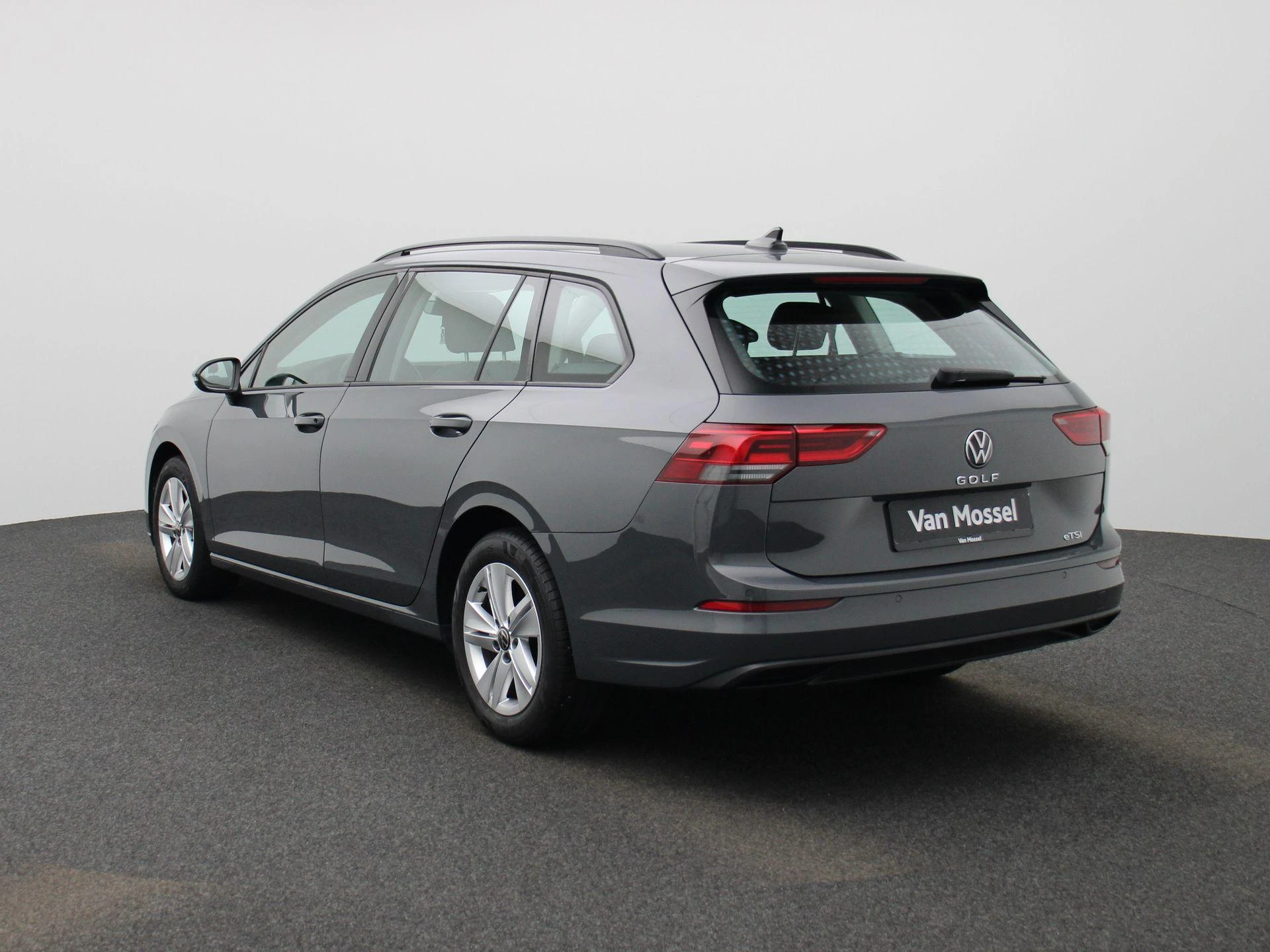 Volkswagen Golf met kenteken KTL-02-F – autofoto 3