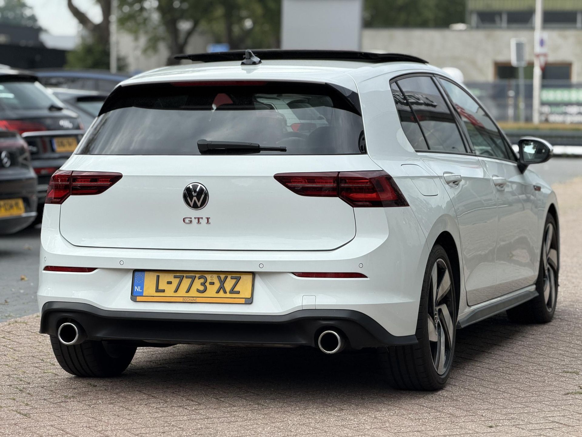 Volkswagen Golf met kenteken L-773-XZ – interieur