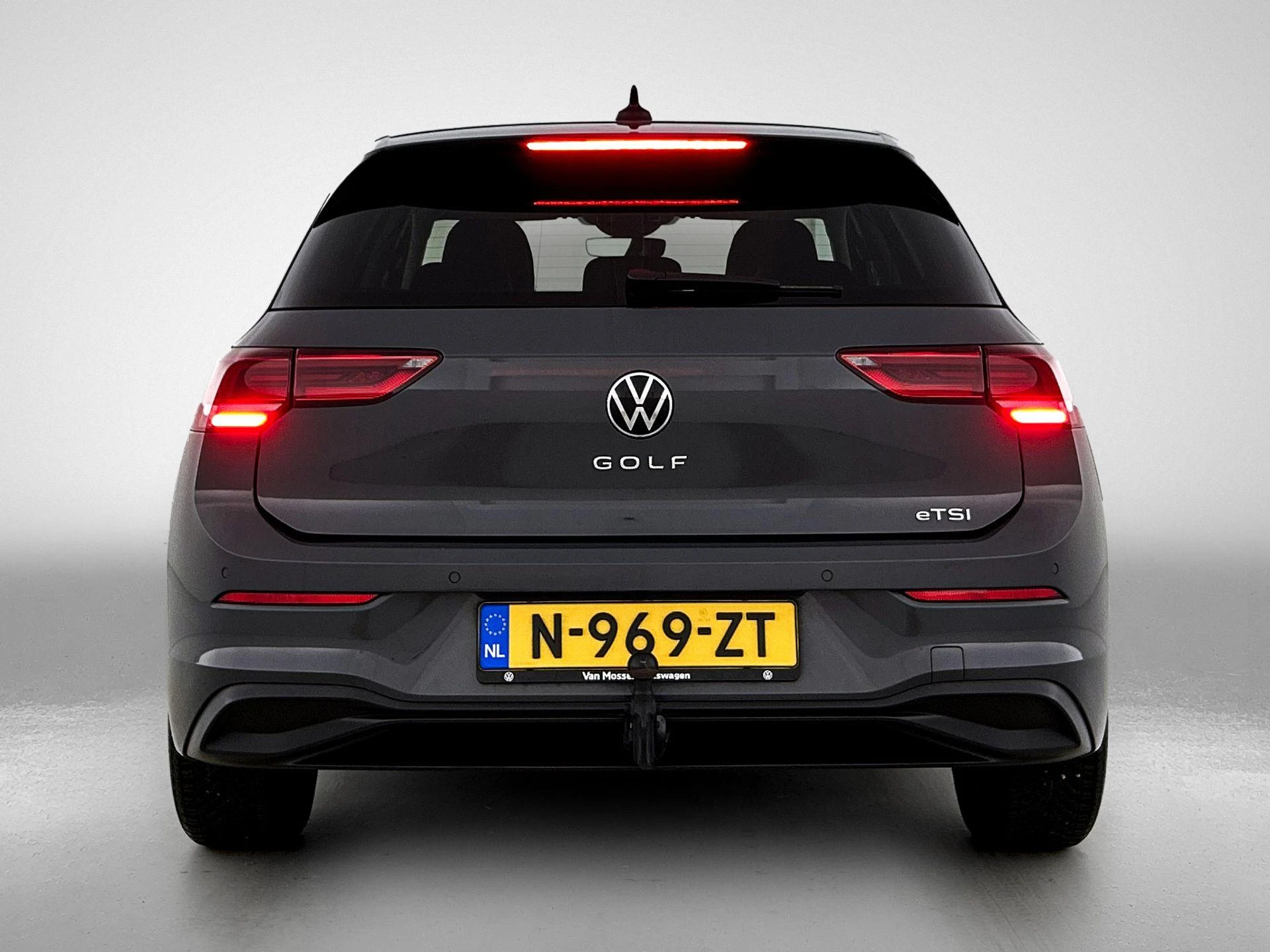 Volkswagen Golf met kenteken N-969-ZT – autofoto 5