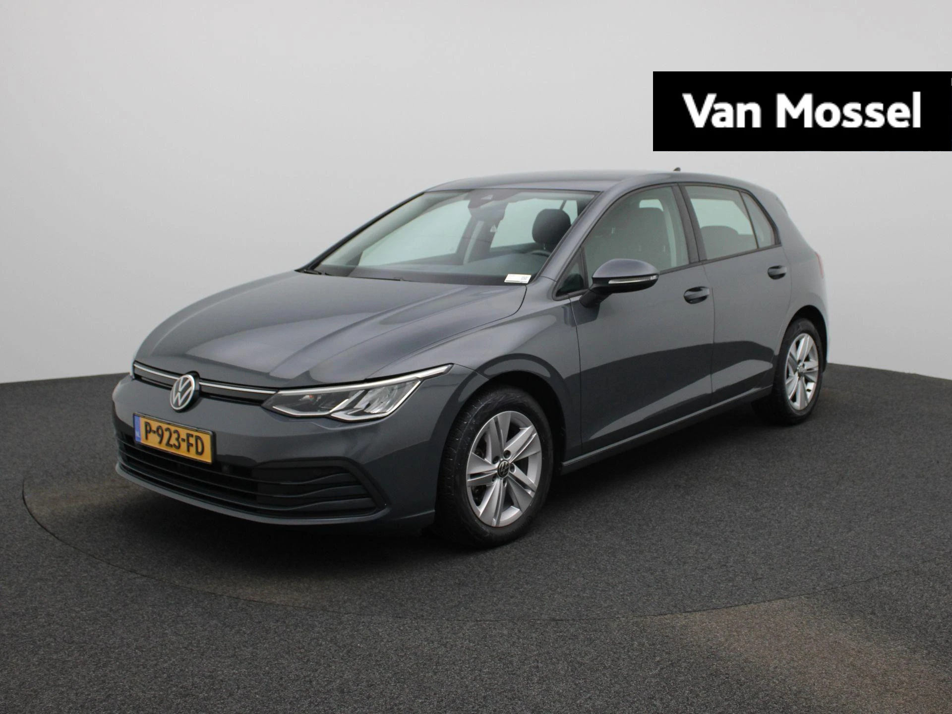 Volkswagen Golf met kenteken P-923-FD – autofoto 2