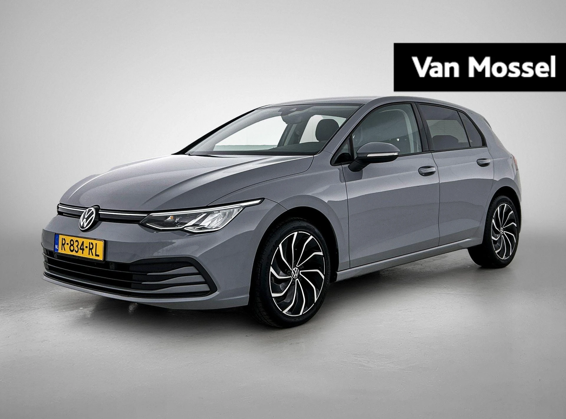 Volkswagen Golf met kenteken R-834-RL – autofoto 2
