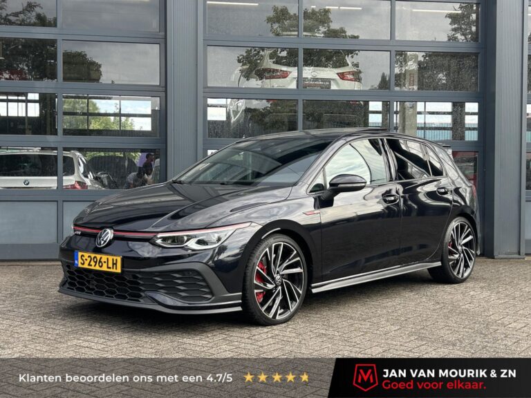 Volkswagen Golf met kenteken S-296-LH – vooraanzicht