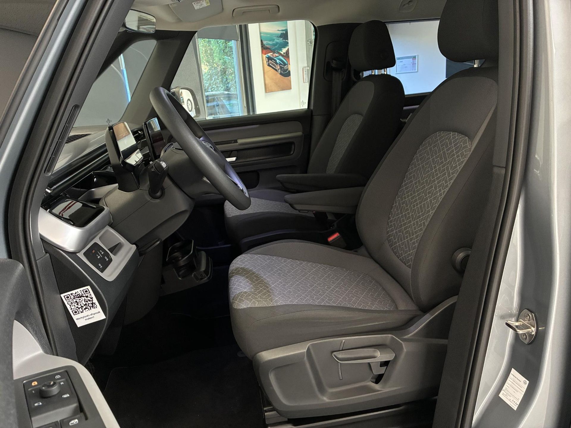 Volkswagen ID.Buzz met kenteken X-150-DS – dashboard