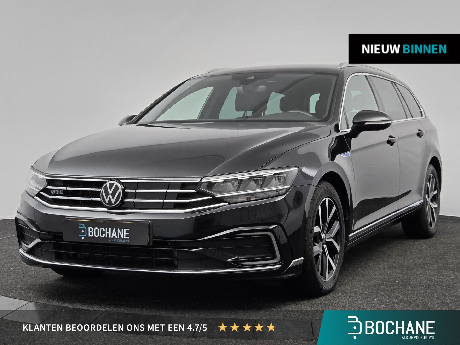 Volkswagen Passat met kenteken KKB-03-P – vooraanzicht