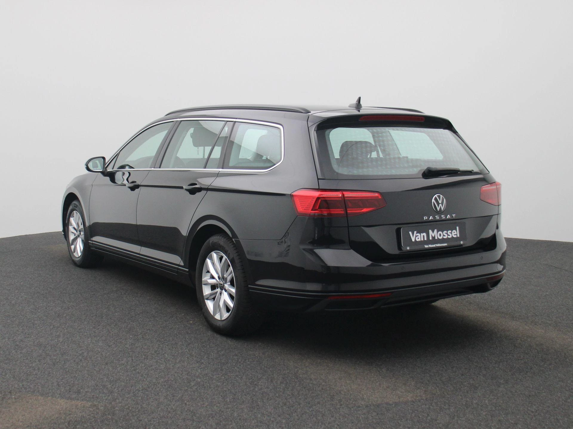 Volkswagen Passat met kenteken KKN-25-H – autofoto 3
