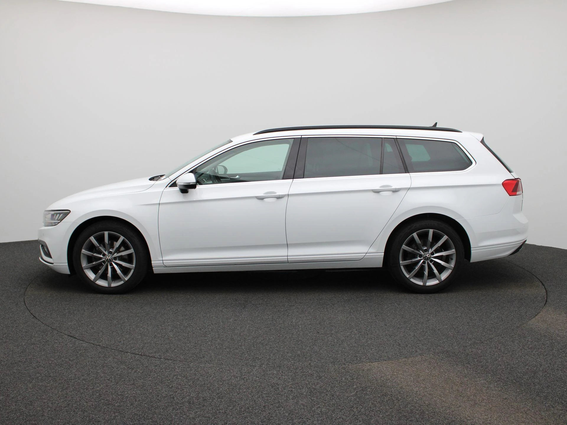 Volkswagen Passat met kenteken KRN-14-N – autofoto 5
