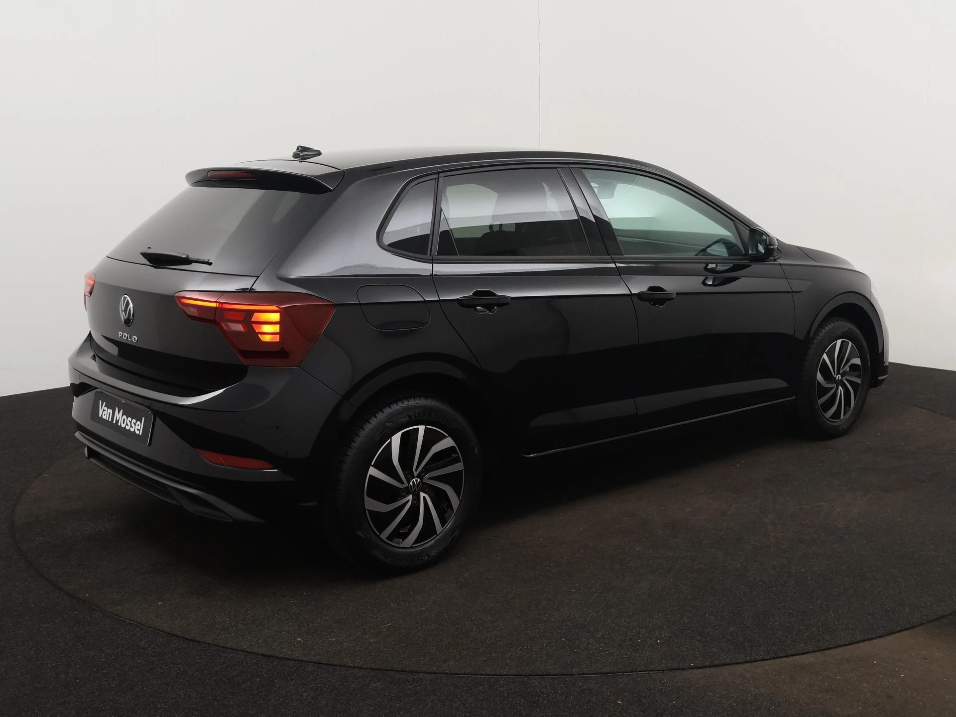 Volkswagen Polo met kenteken HND-31-H – autofoto 5