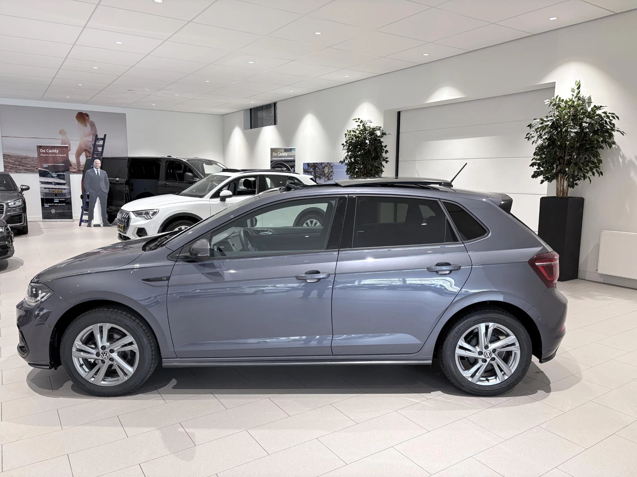 Volkswagen Polo met kenteken JGP-25-X – autofoto 5