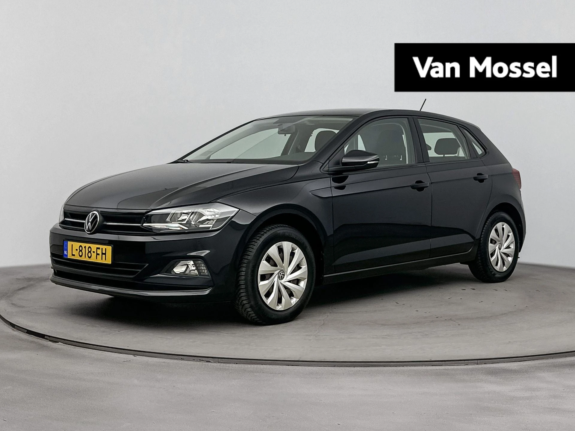 Volkswagen Polo met kenteken L-818-FH – autofoto 2
