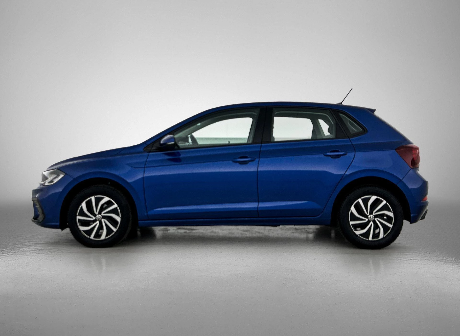 Volkswagen Polo met kenteken R-536-JS – autofoto 4