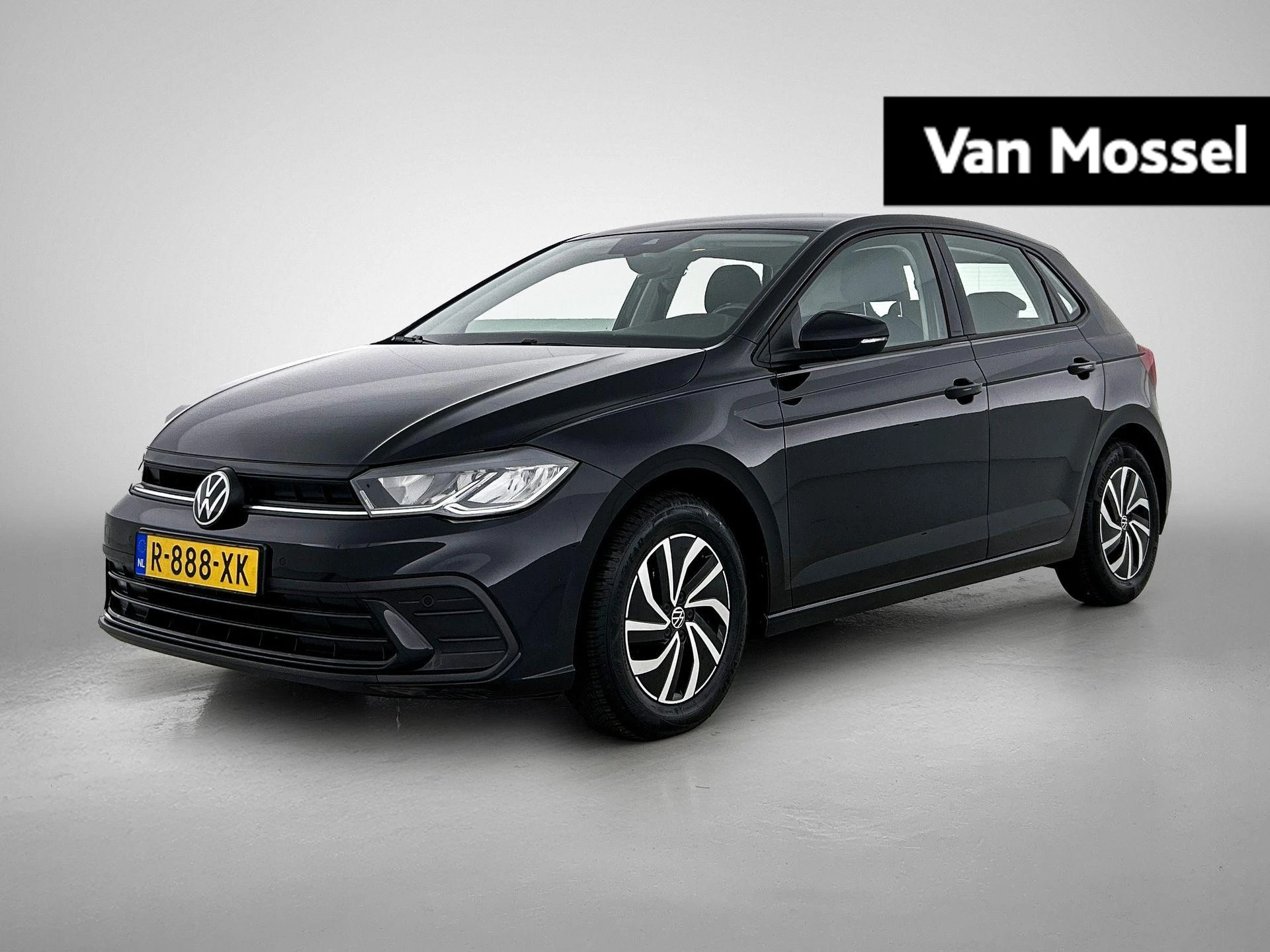 Volkswagen Polo met kenteken R-888-XK – autofoto 2