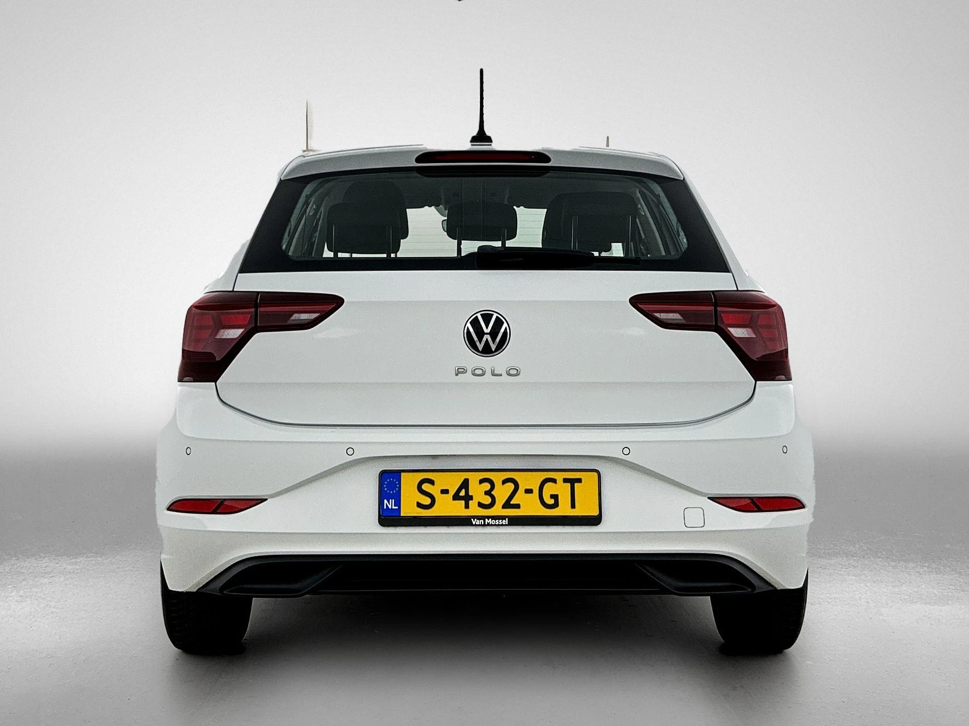 Volkswagen Polo met kenteken S-432-GT – autofoto 5