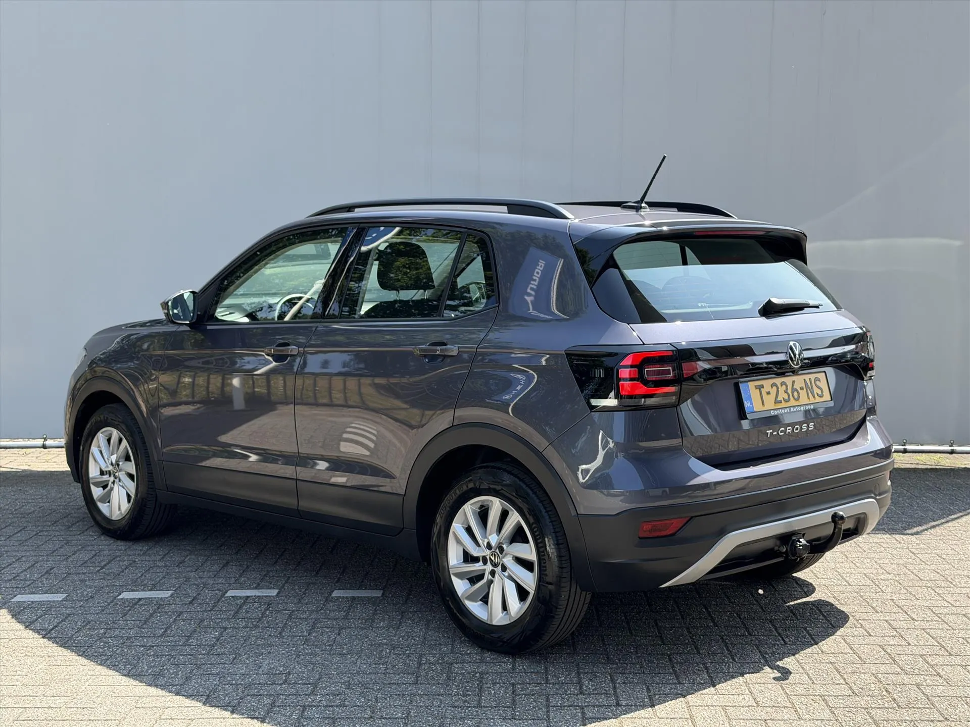 Volkswagen T-Cross met kenteken T-236-NS – interieur