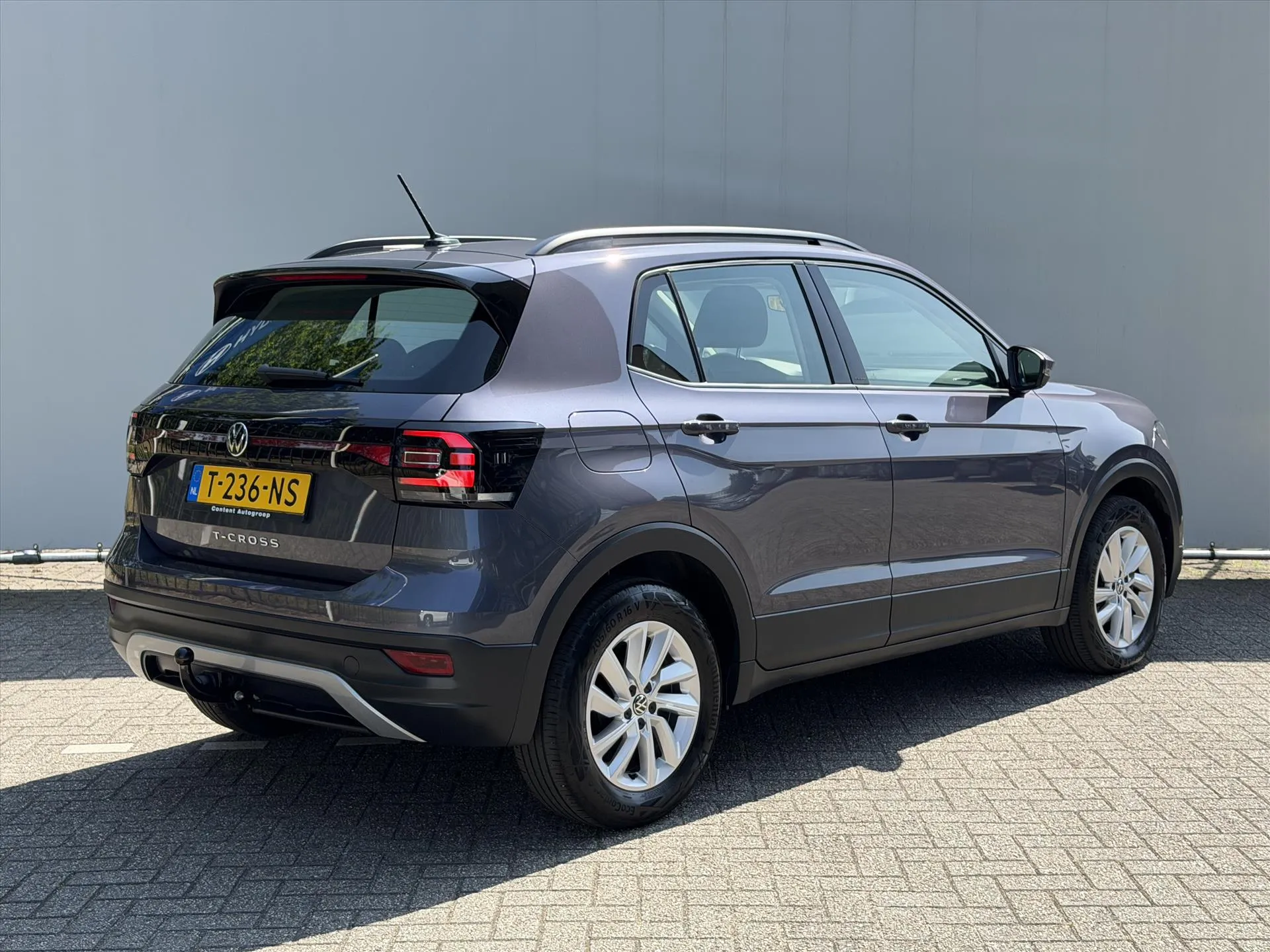 Volkswagen T-Cross met kenteken T-236-NS – detailfoto