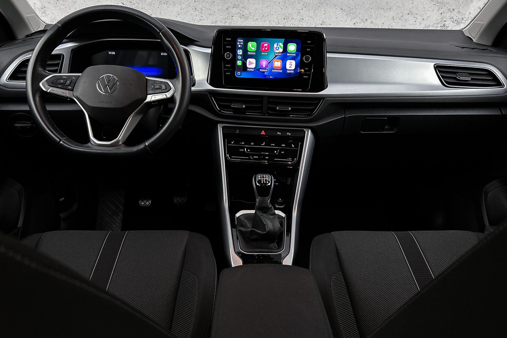 Volkswagen T-Roc – dashboard