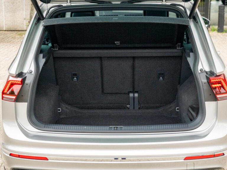 Volkswagen Tiguan – vooraanzicht