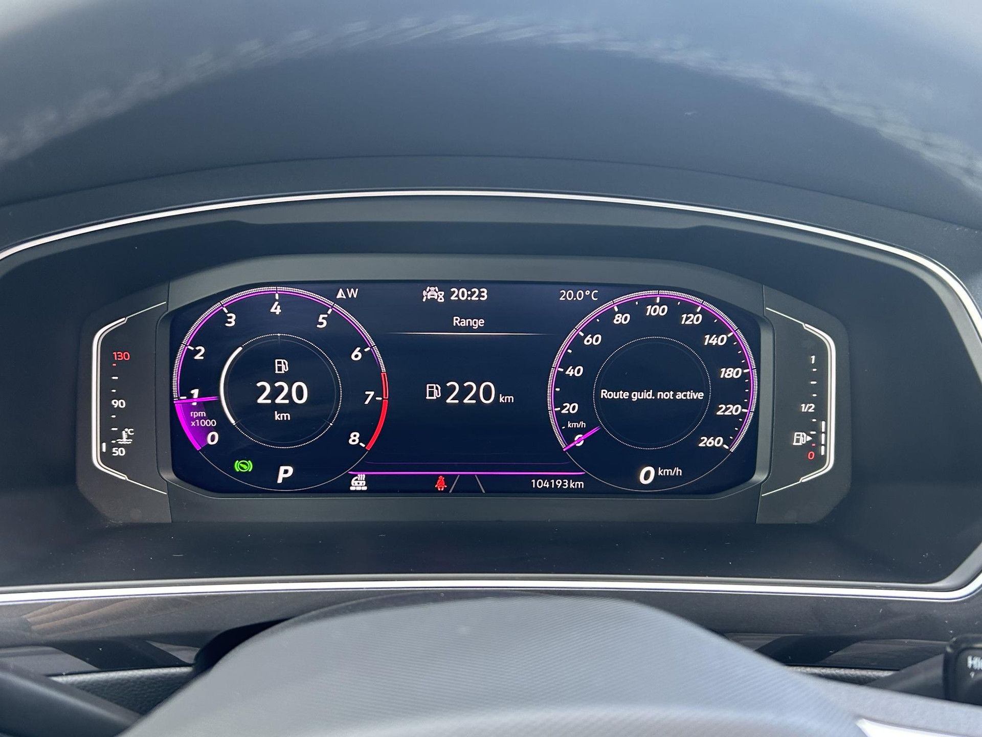Volkswagen Tiguan met kenteken S-759-FZ – dashboard