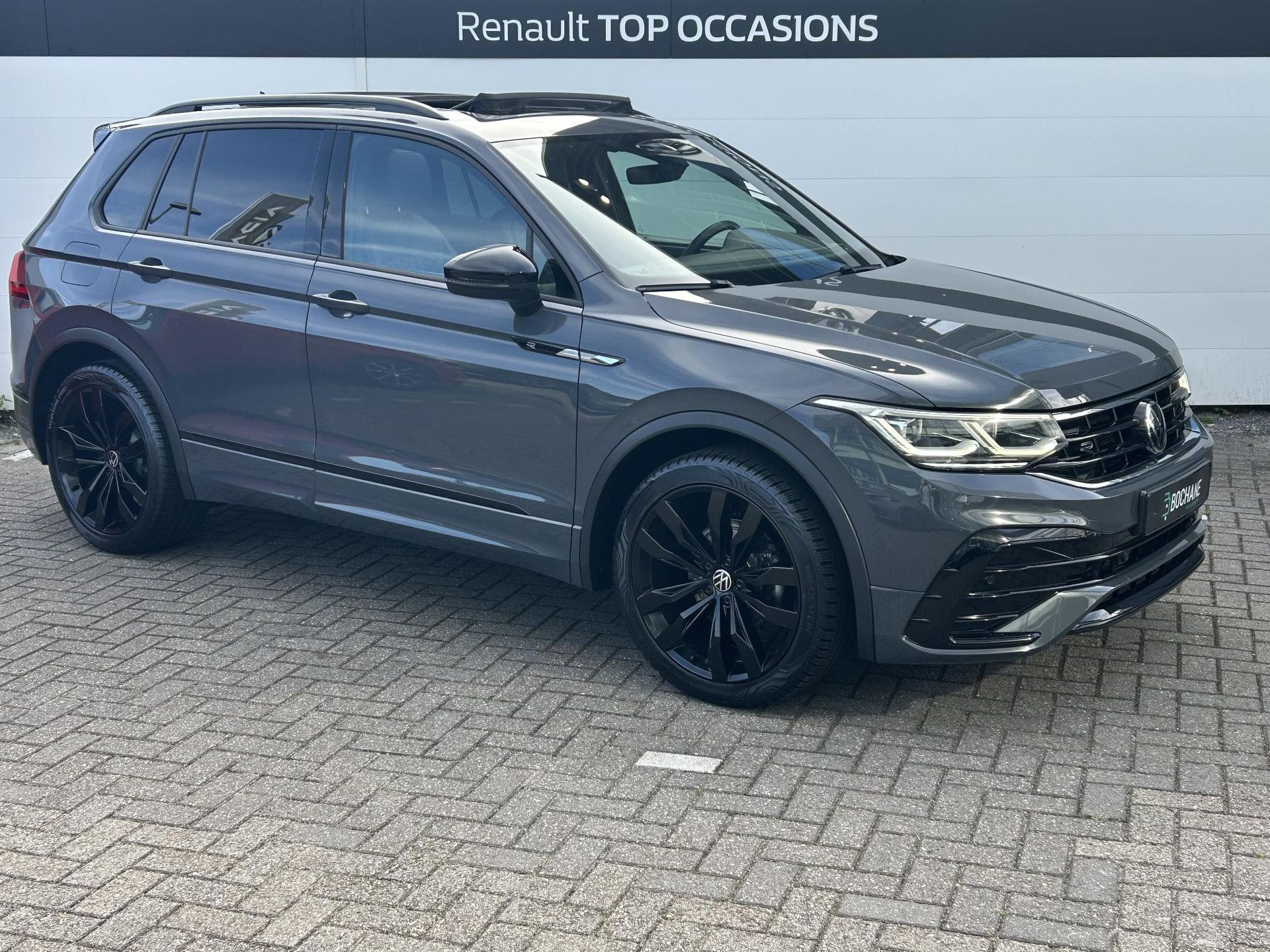 Volkswagen Tiguan met kenteken S-759-FZ – detailfoto