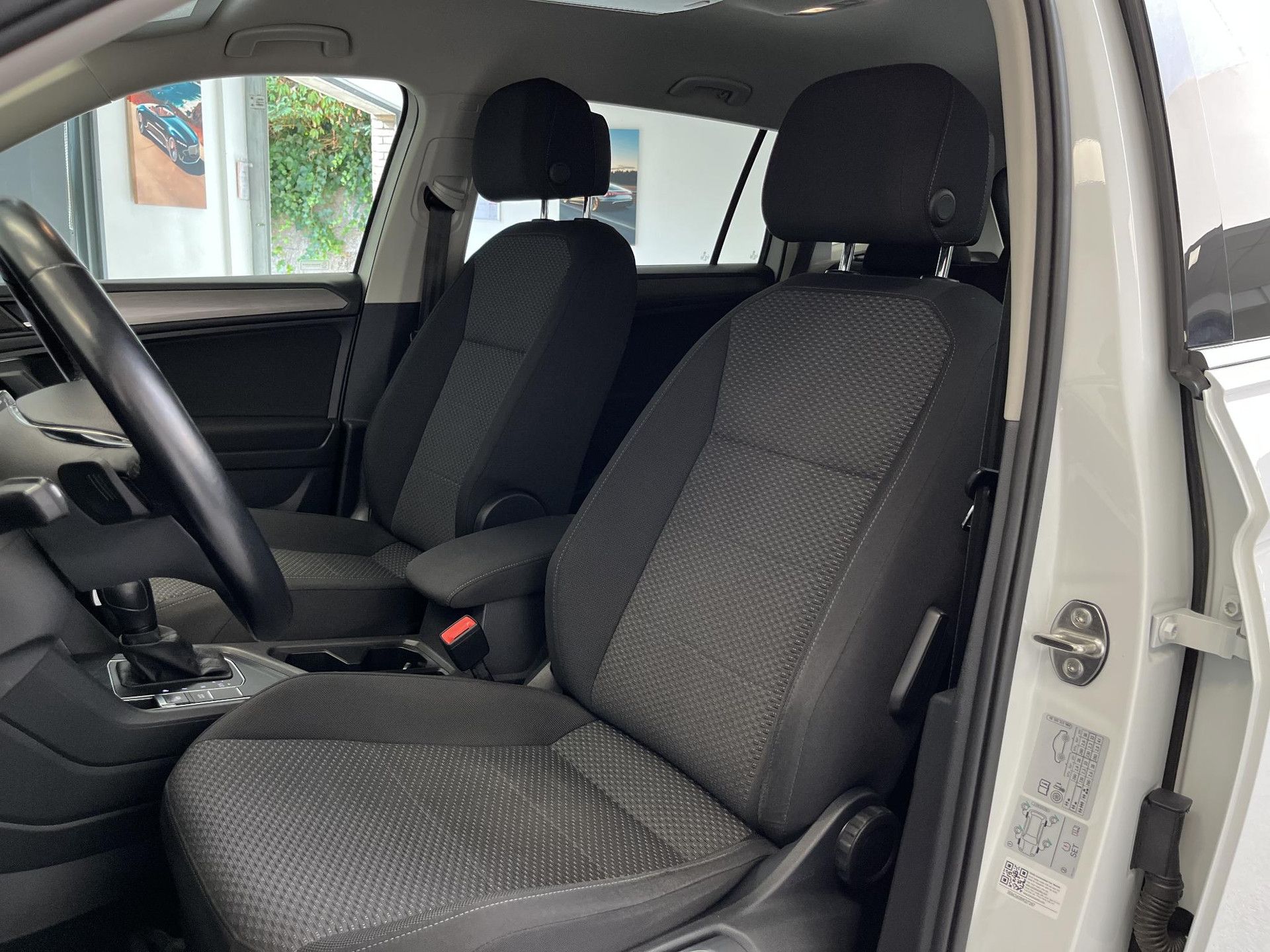 Volkswagen TiguanAllspace met kenteken G-706-JB – dashboard