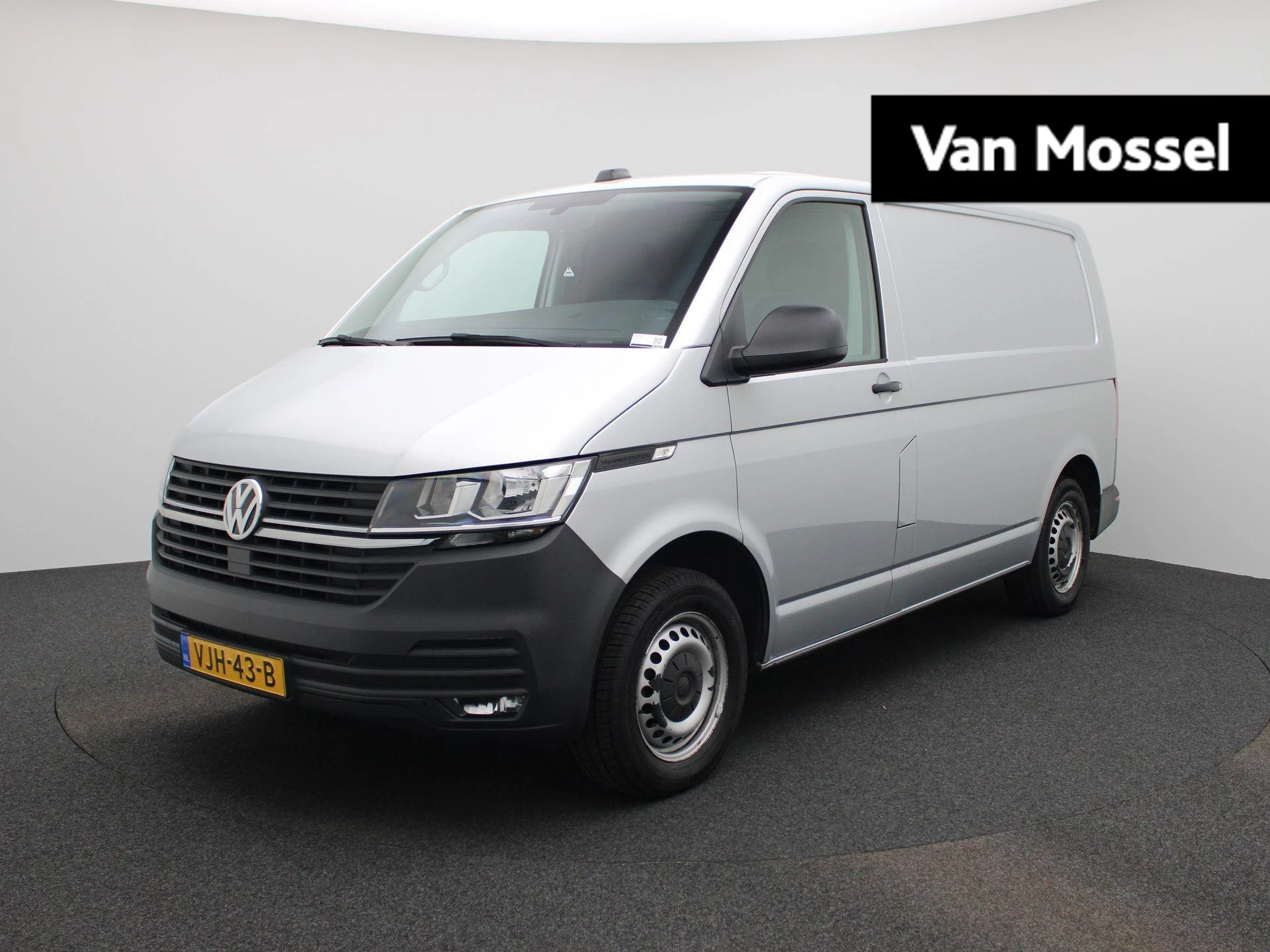 Volkswagen Transporter – autofoto 2
