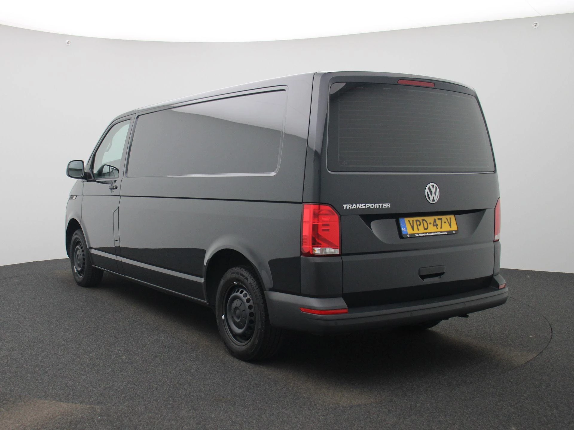 Volkswagen Transporter – autofoto 3