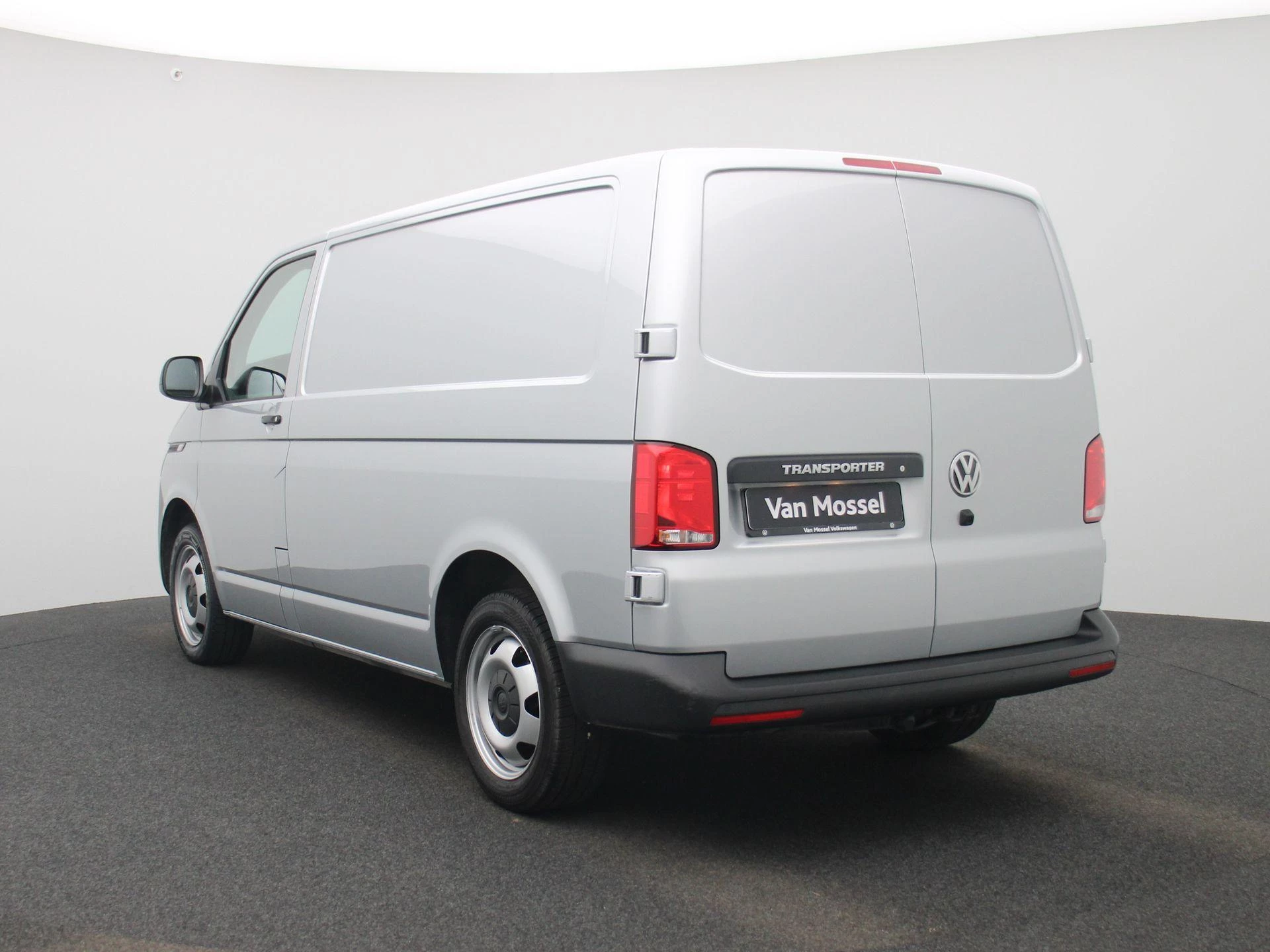Volkswagen Transporter – autofoto 3
