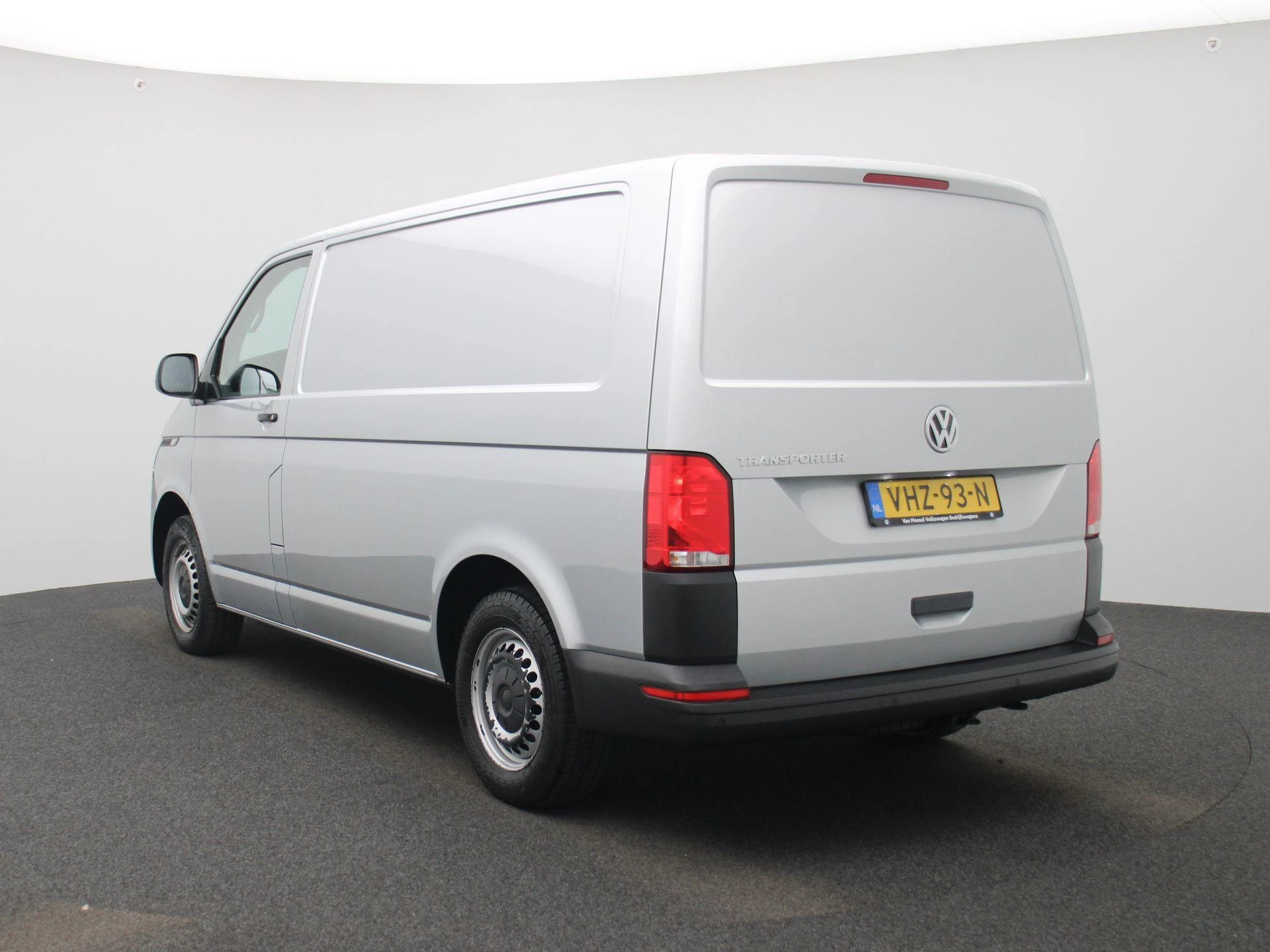 Volkswagen Transporter – autofoto 3