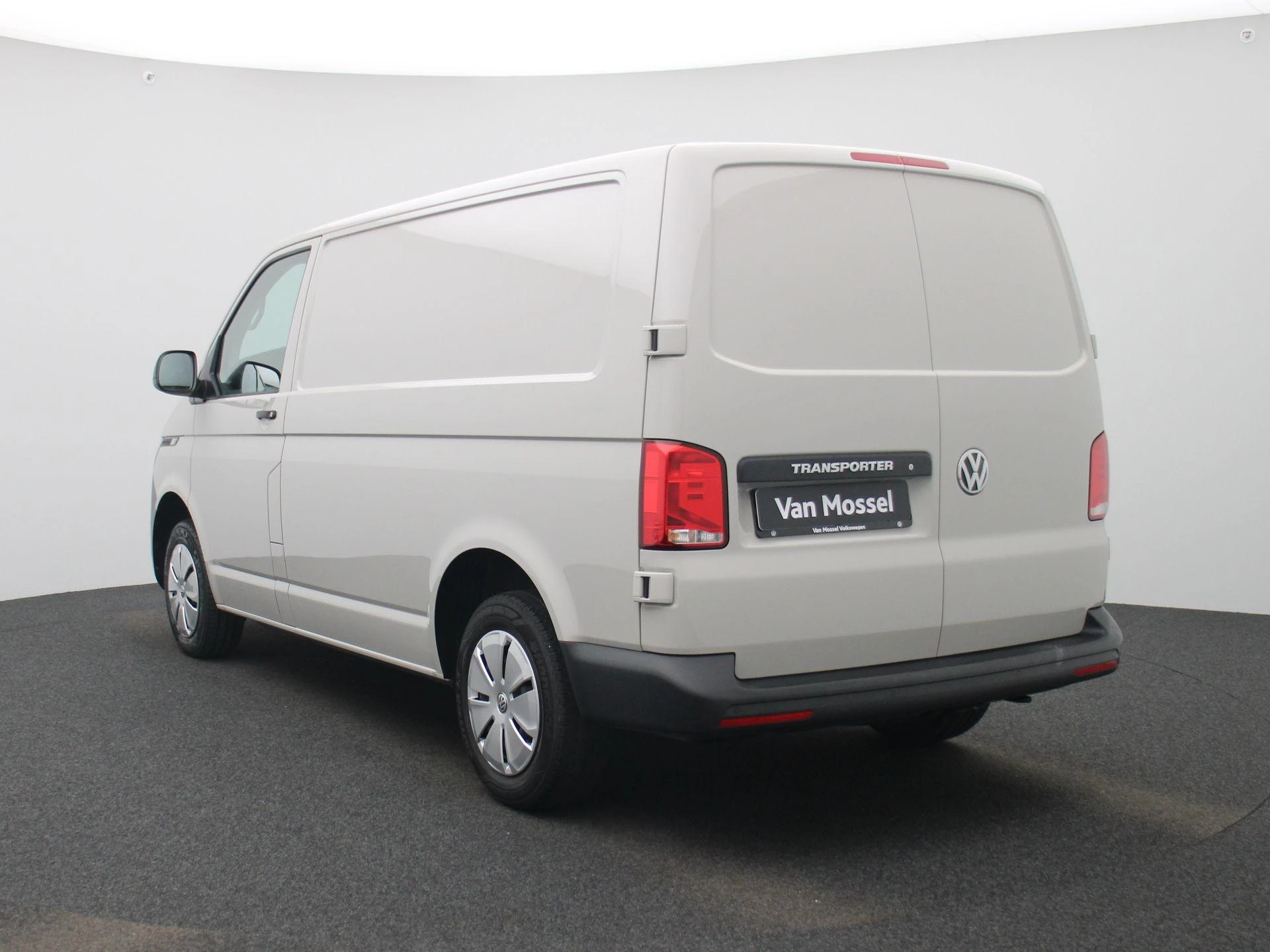 Volkswagen Transporter – autofoto 3