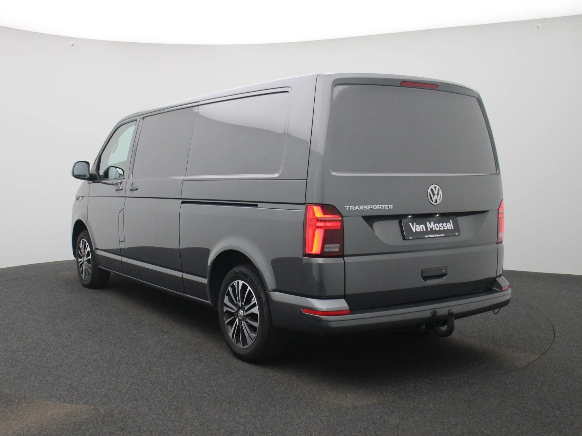Volkswagen Transporter – autofoto 3