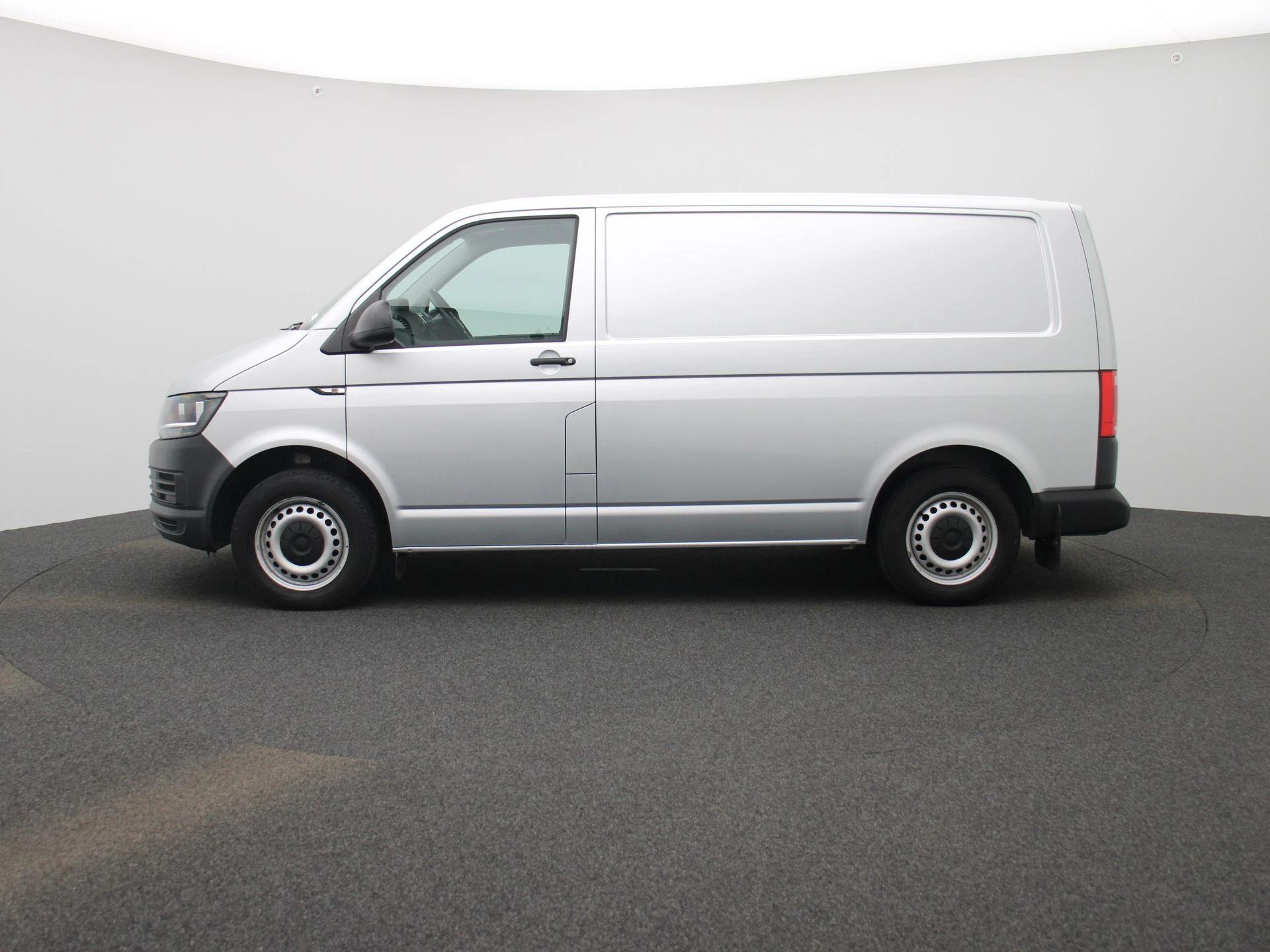Volkswagen Transporter met kenteken 54100 – autofoto 5