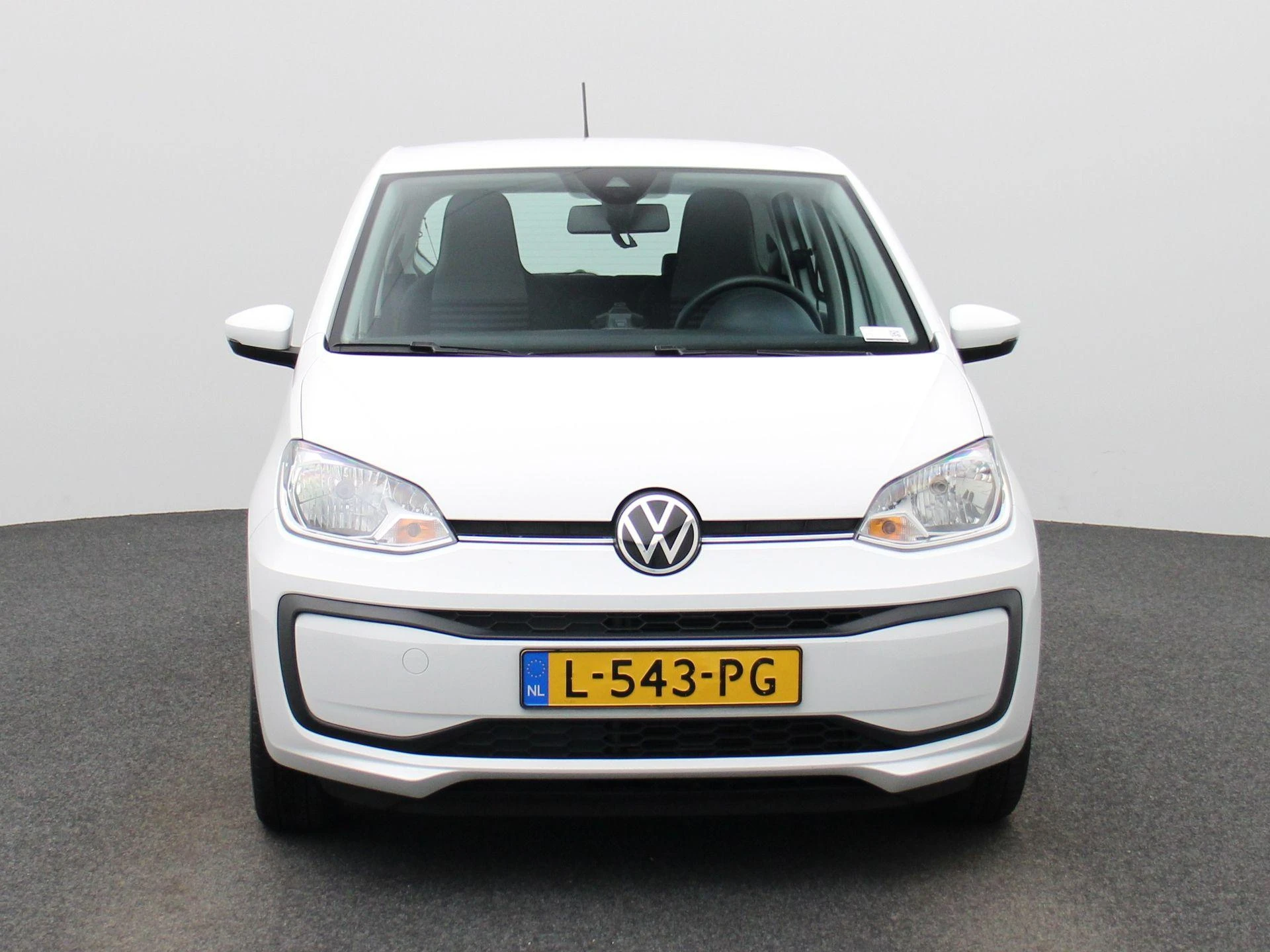 Volkswagen up! met kenteken L-543-PG – autofoto 4