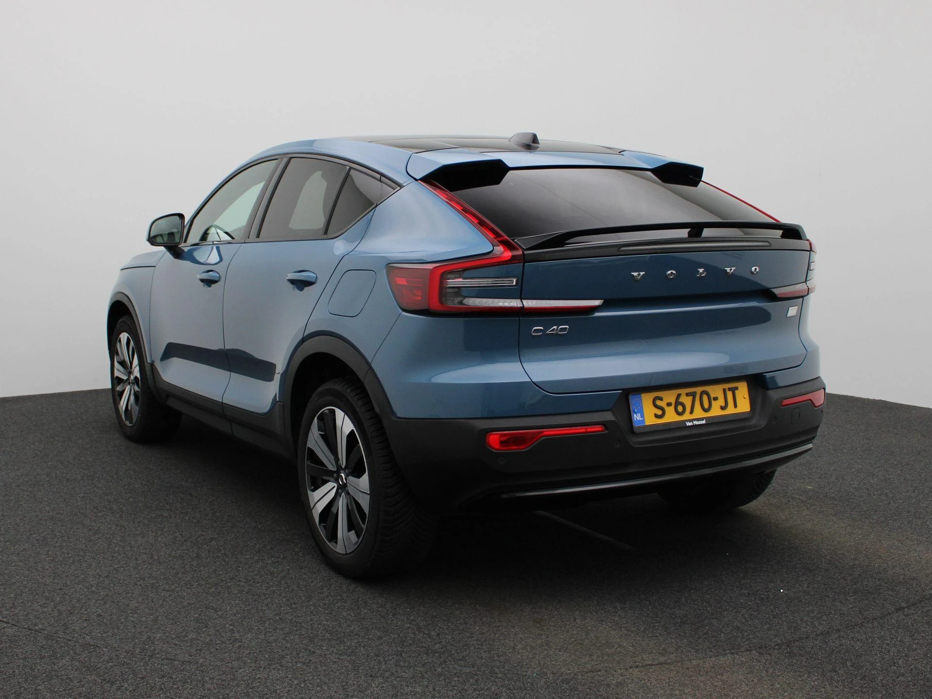 Volvo C40 – autofoto 3