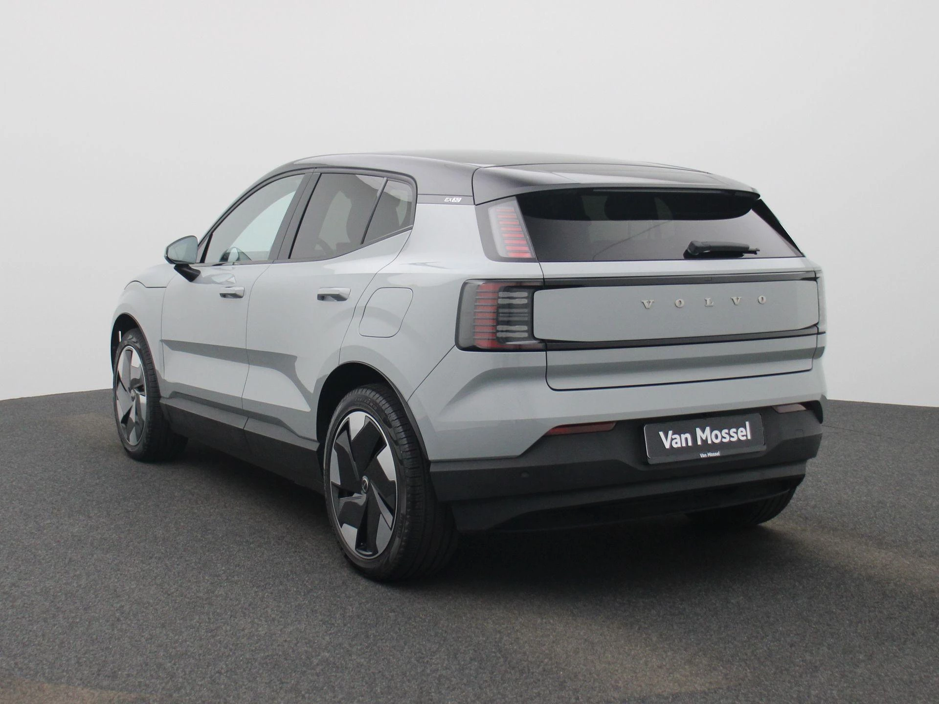 Volvo EX30 – autofoto 3