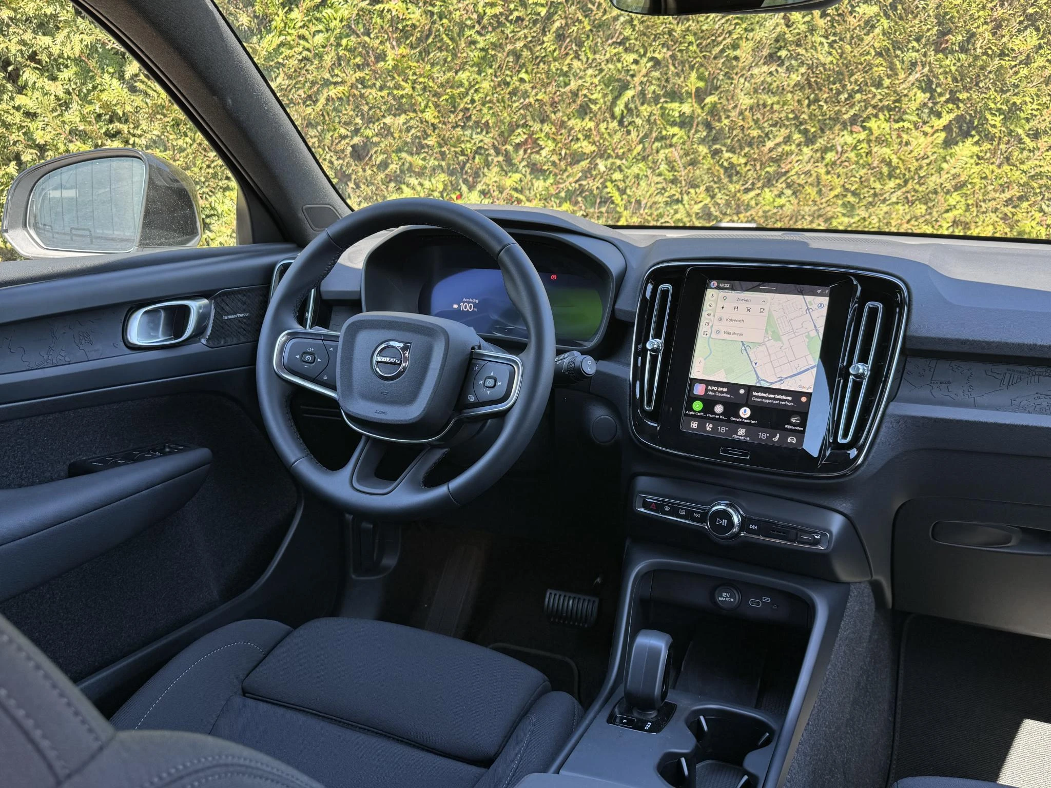 Volvo EX40 – autofoto 5
