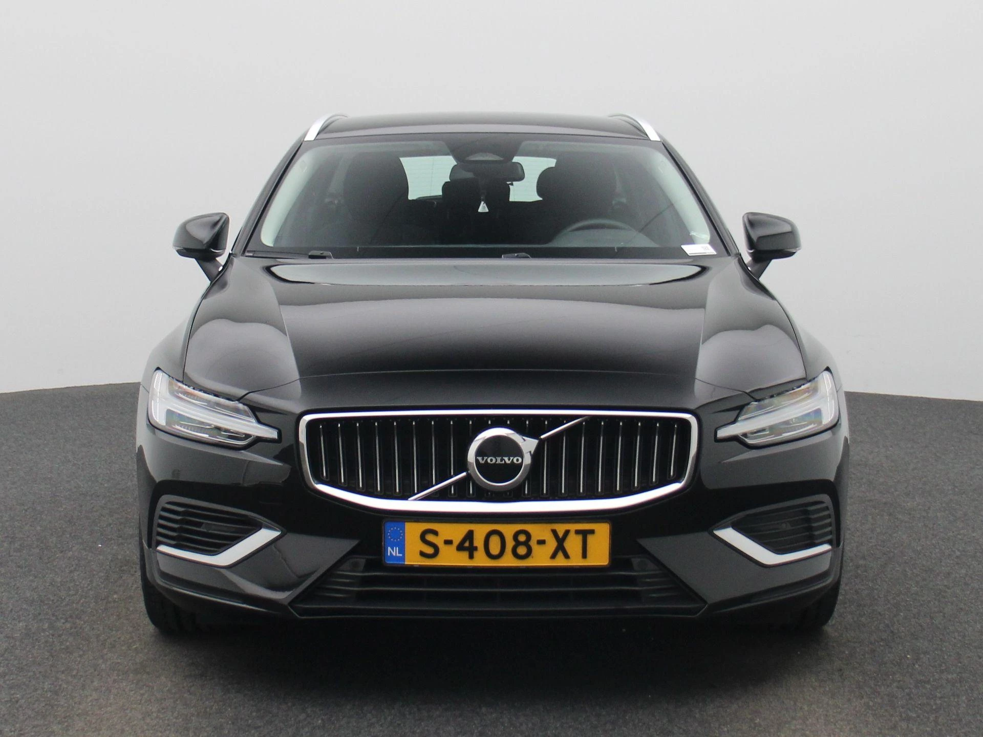Volvo V60 met kenteken S-408-XT – autofoto 4