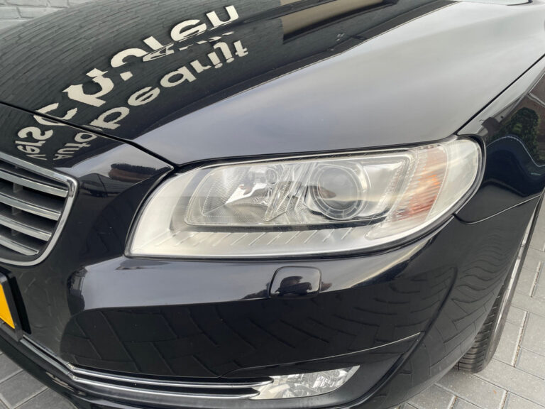 Volvo V70 financial lease – kenteken 1-XKT-54