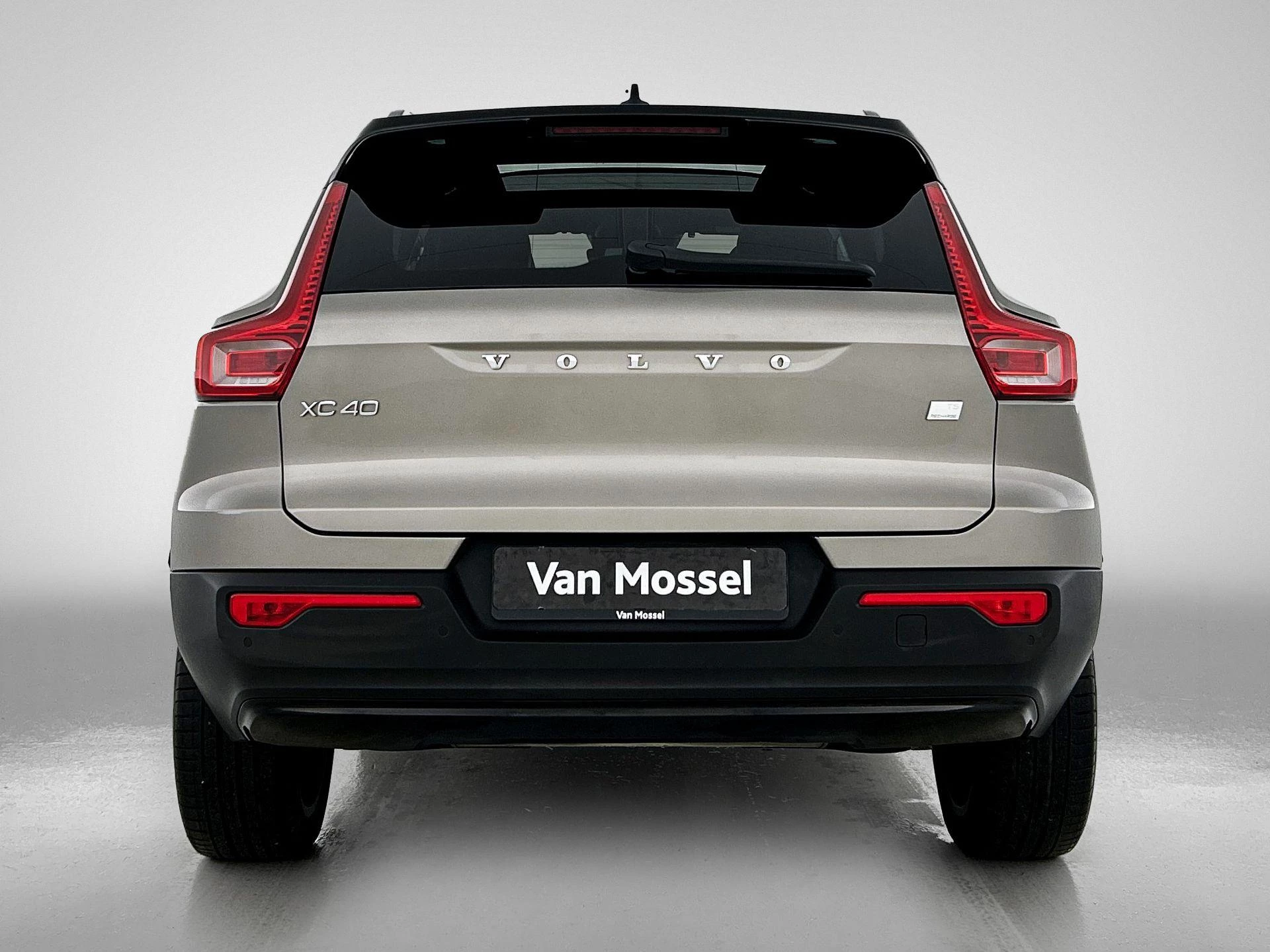 Volvo XC40 met kenteken JZN-25-H – autofoto 5