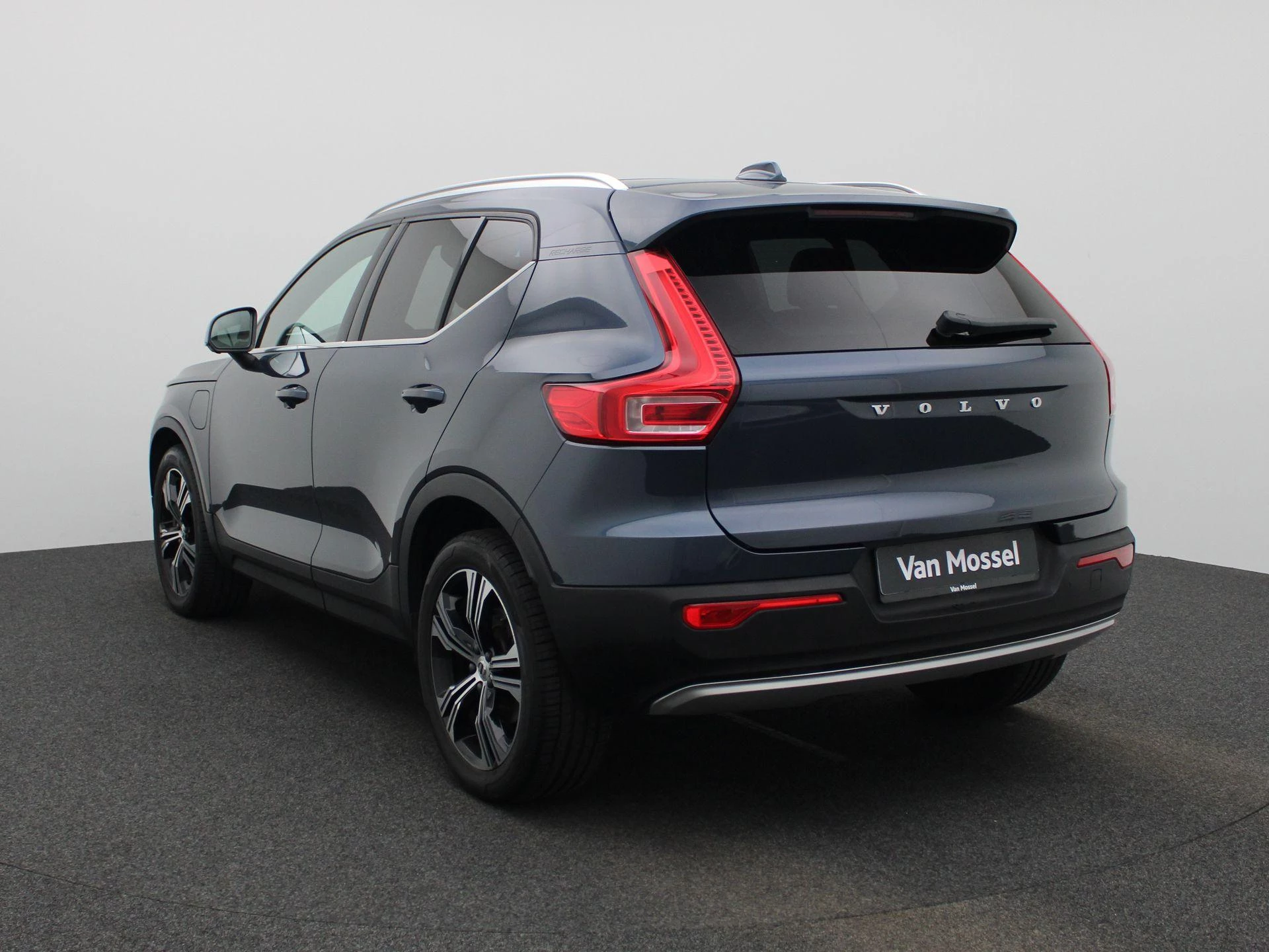 Volvo XC40 met kenteken KGJ-13-B – autofoto 5