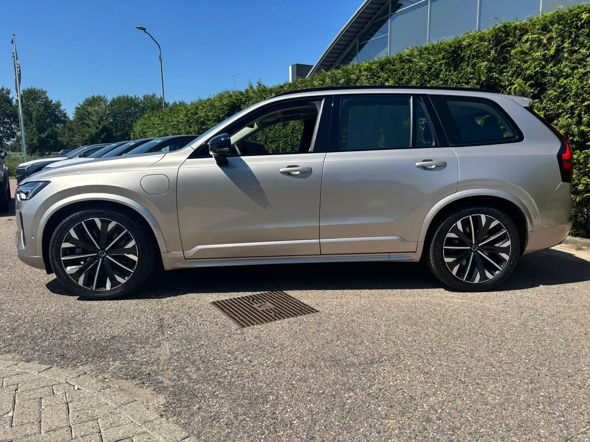 Volvo XC90 met kenteken HFX-10-N – autofoto 4