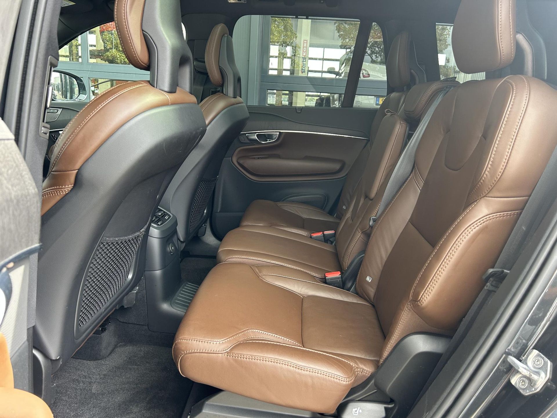 Volvo XC90 met kenteken L-205-DS – autofoto 4