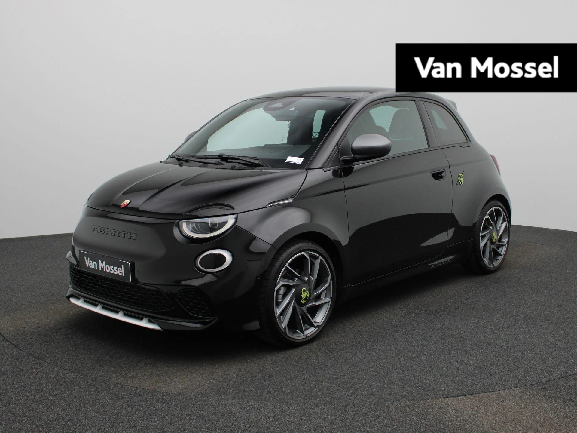 Abarth 500e – autofoto 2