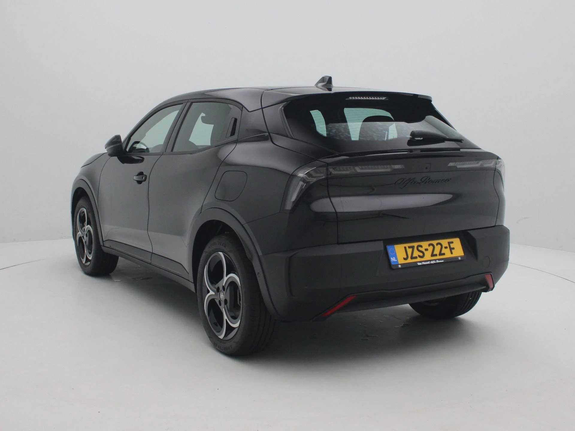 Alfa Romeo RomeoJunior – autofoto 3