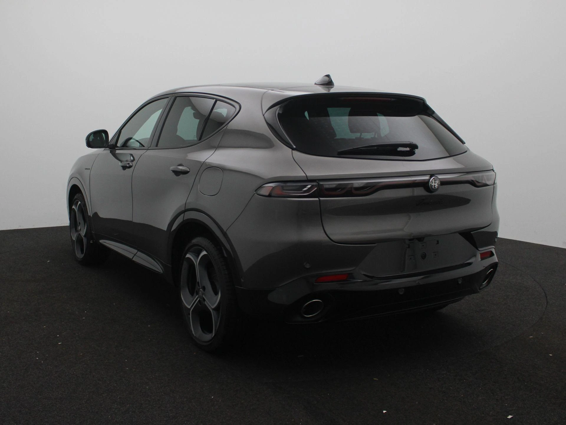 Alfa Romeo RomeoTonale met kenteken KRB-91-L – autofoto 3