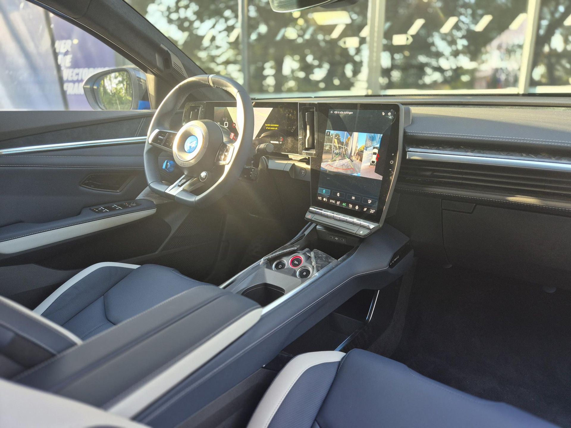 Alpine A390 met kenteken 55946 – autofoto 3